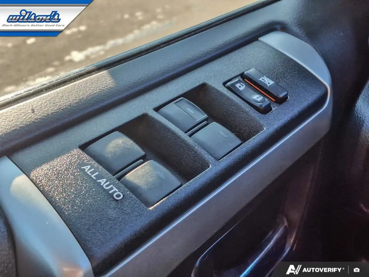 Toyota 4-Runner снимка Toyota 4-Runner