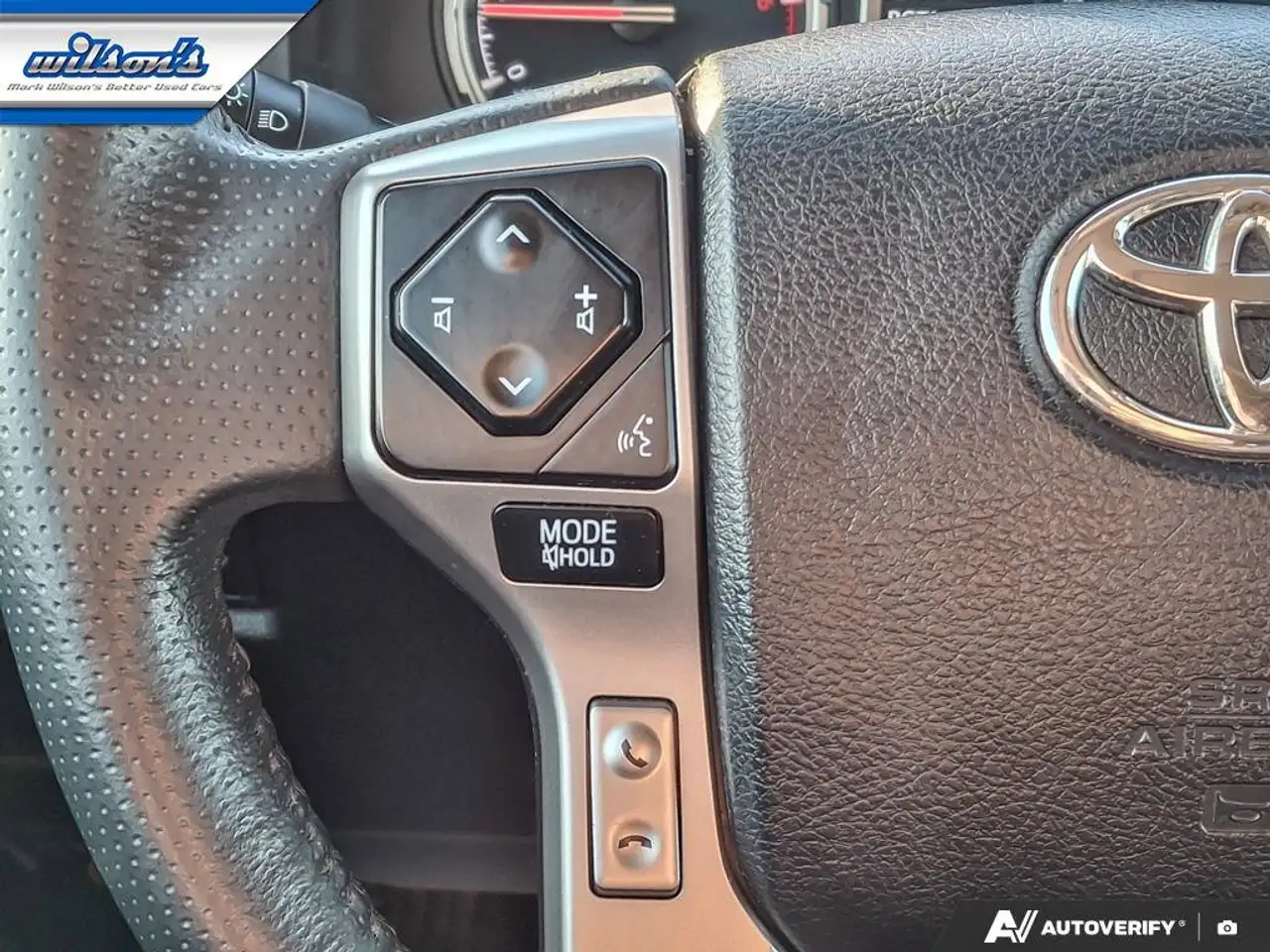 Toyota 4-Runner снимка Toyota 4-Runner