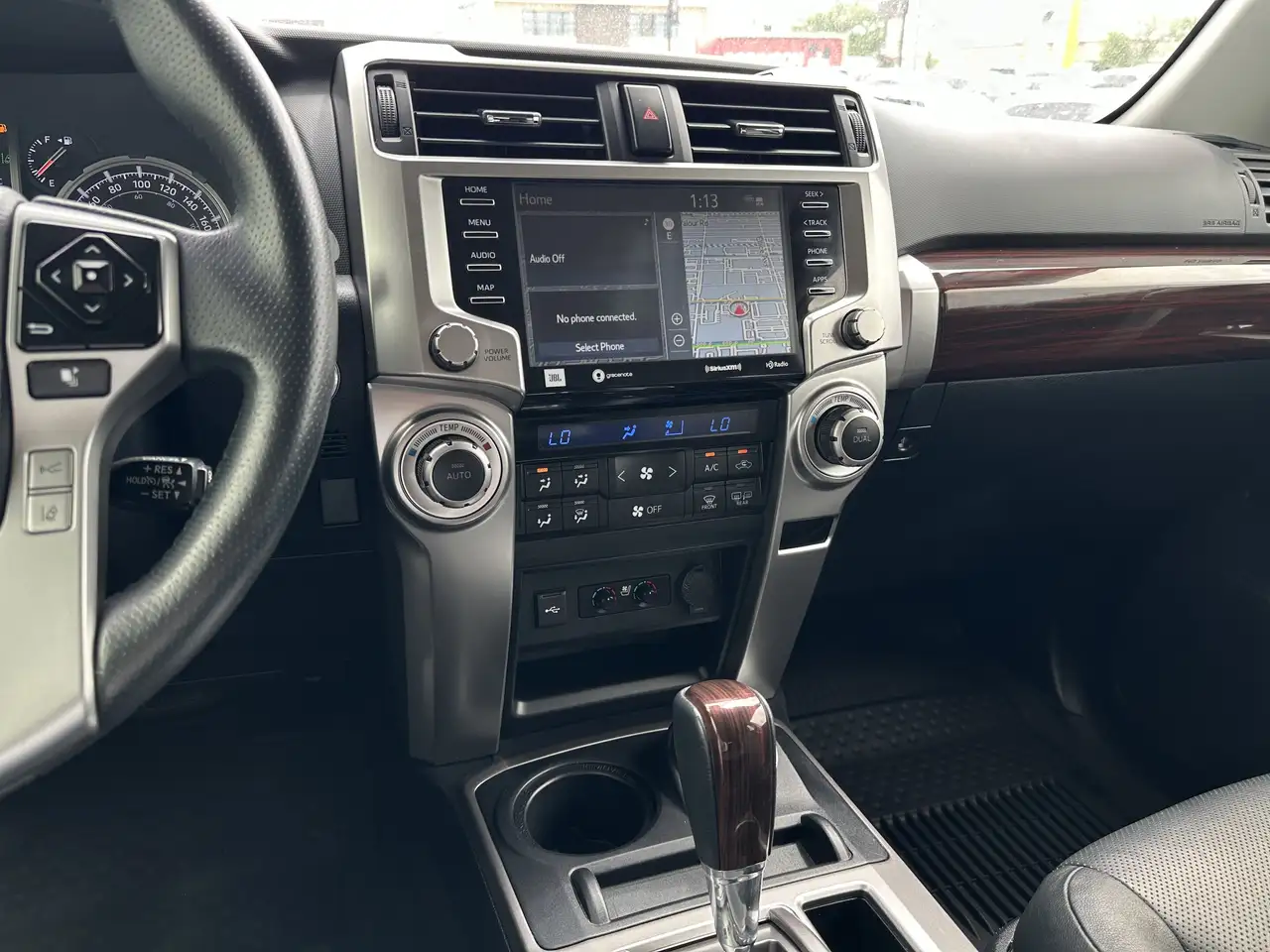Toyota 4-Runner снимка Toyota 4-Runner