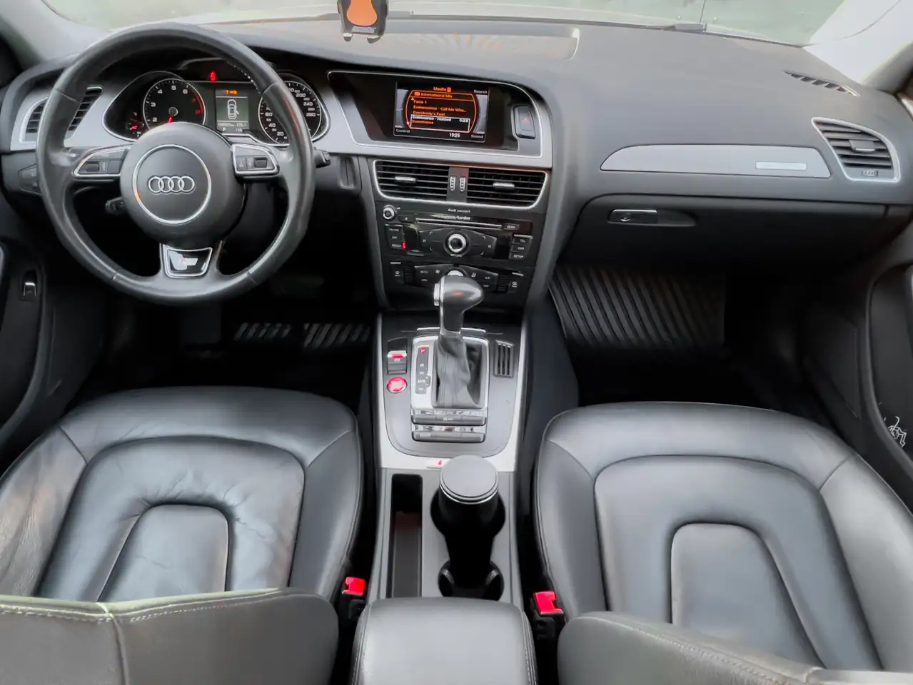 Audi A4 fotografie Audi A4