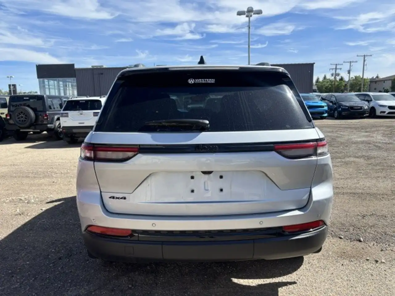 Jeep Grand Cherokee photo Jeep Grand Cherokee