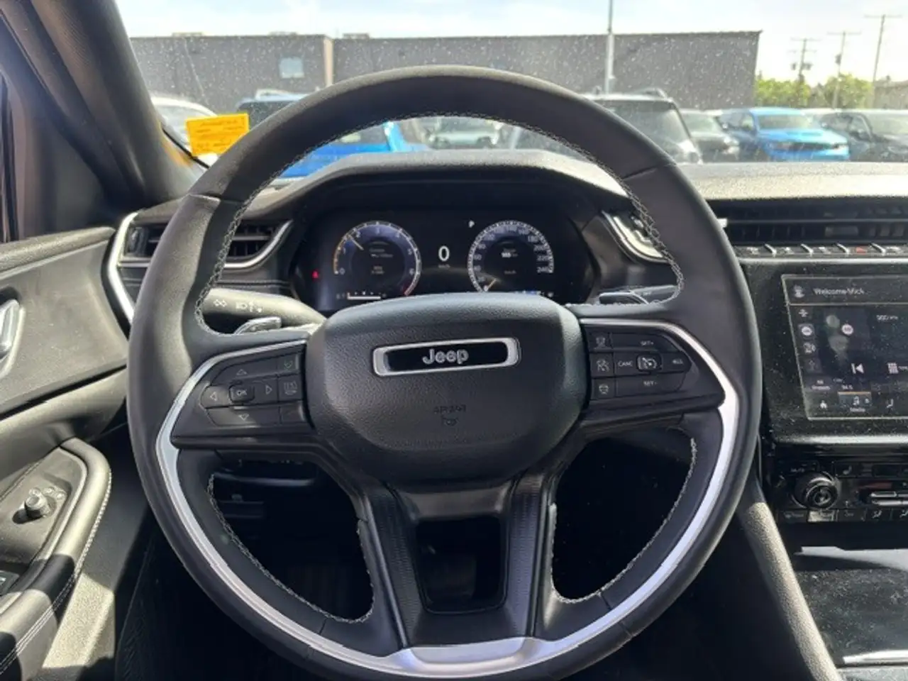 Jeep Grand Cherokee photo Jeep Grand Cherokee