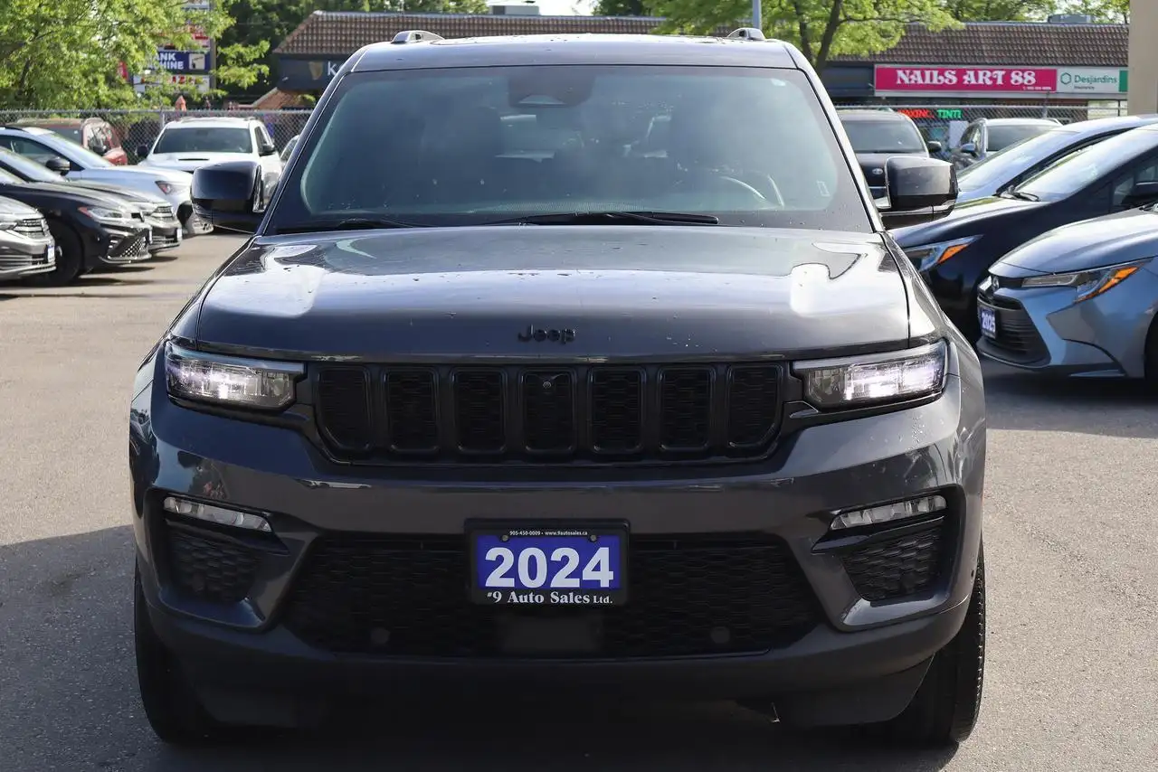 Jeep Grand Cherokee photo Jeep Grand Cherokee