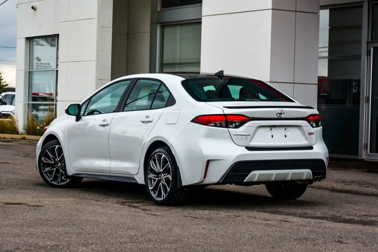 Toyota Corolla снимка Toyota Corolla