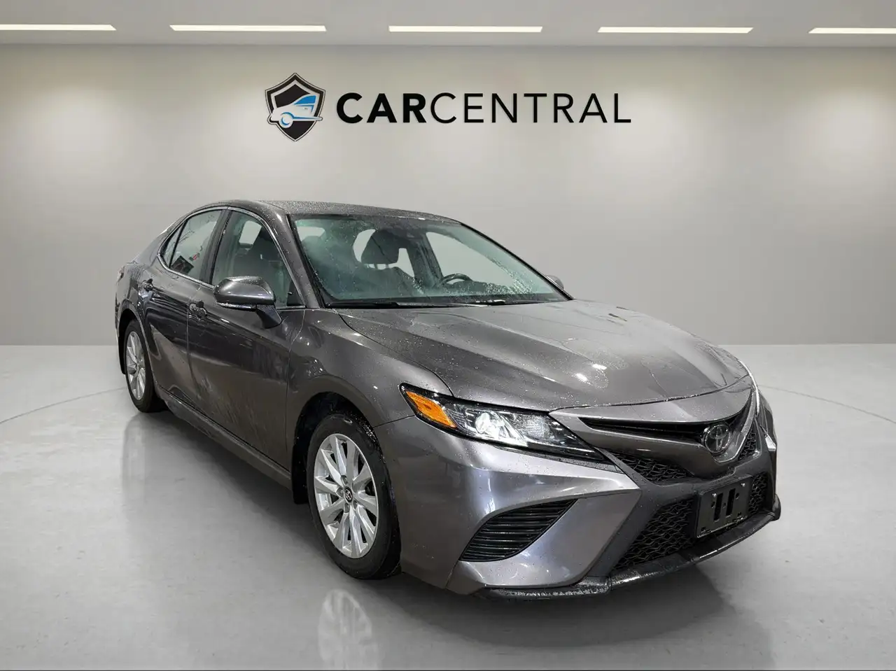 Toyota Camry снимка Toyota Camry