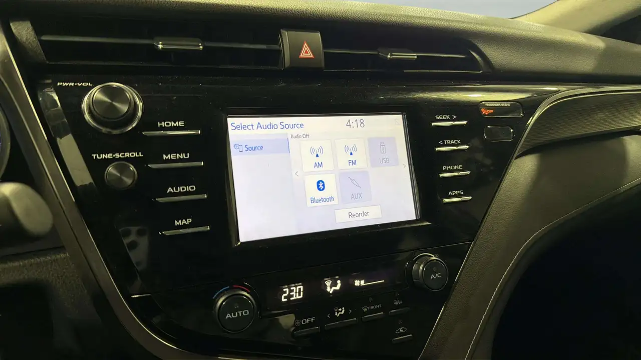 Toyota Camry снимка Toyota Camry