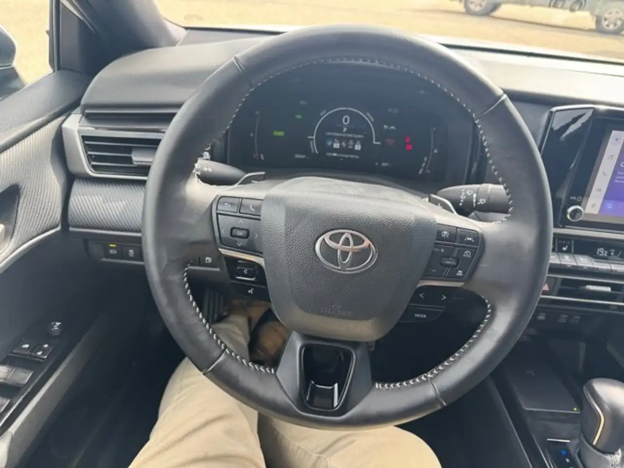 Toyota Camry снимка Toyota Camry