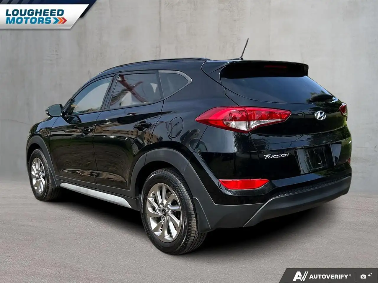 Hyundai TUCSON photo Hyundai TUCSON