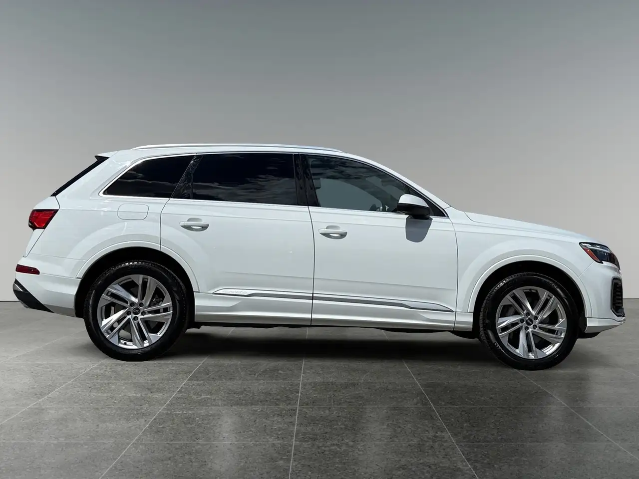 Audi Q7 снимка Audi Q7