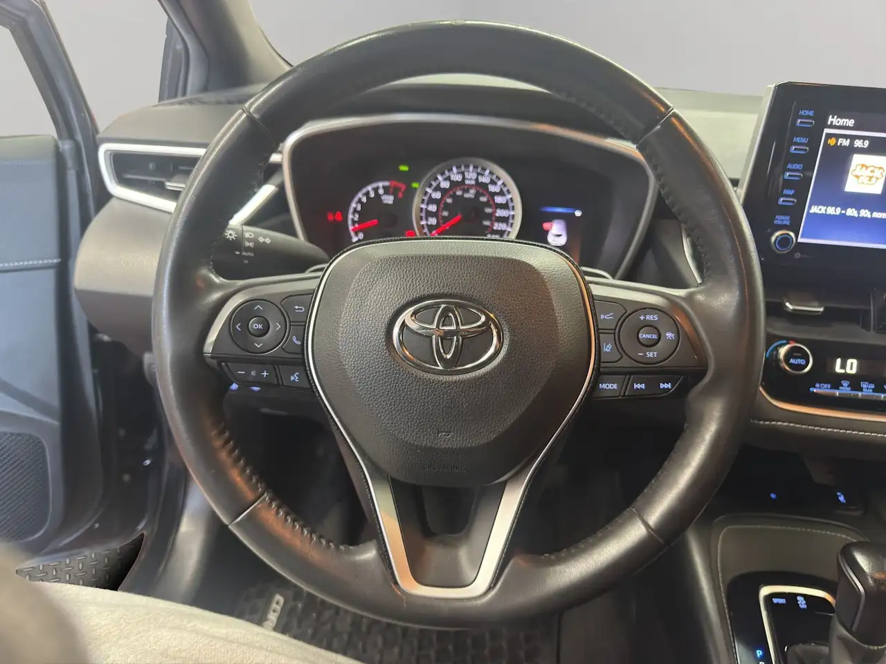 Toyota Corolla снимка Toyota Corolla
