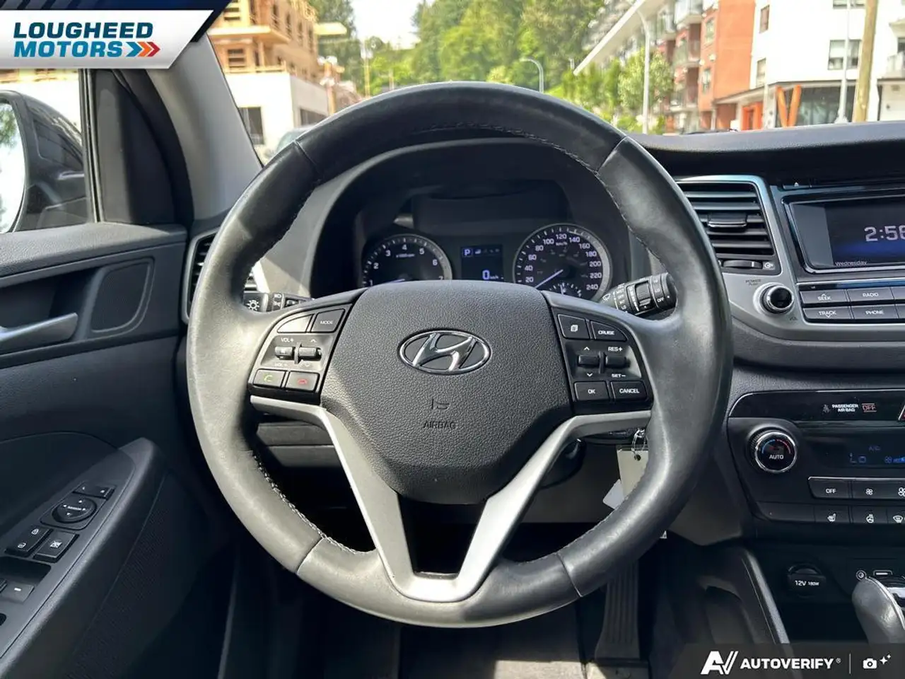 Hyundai TUCSON photo Hyundai TUCSON