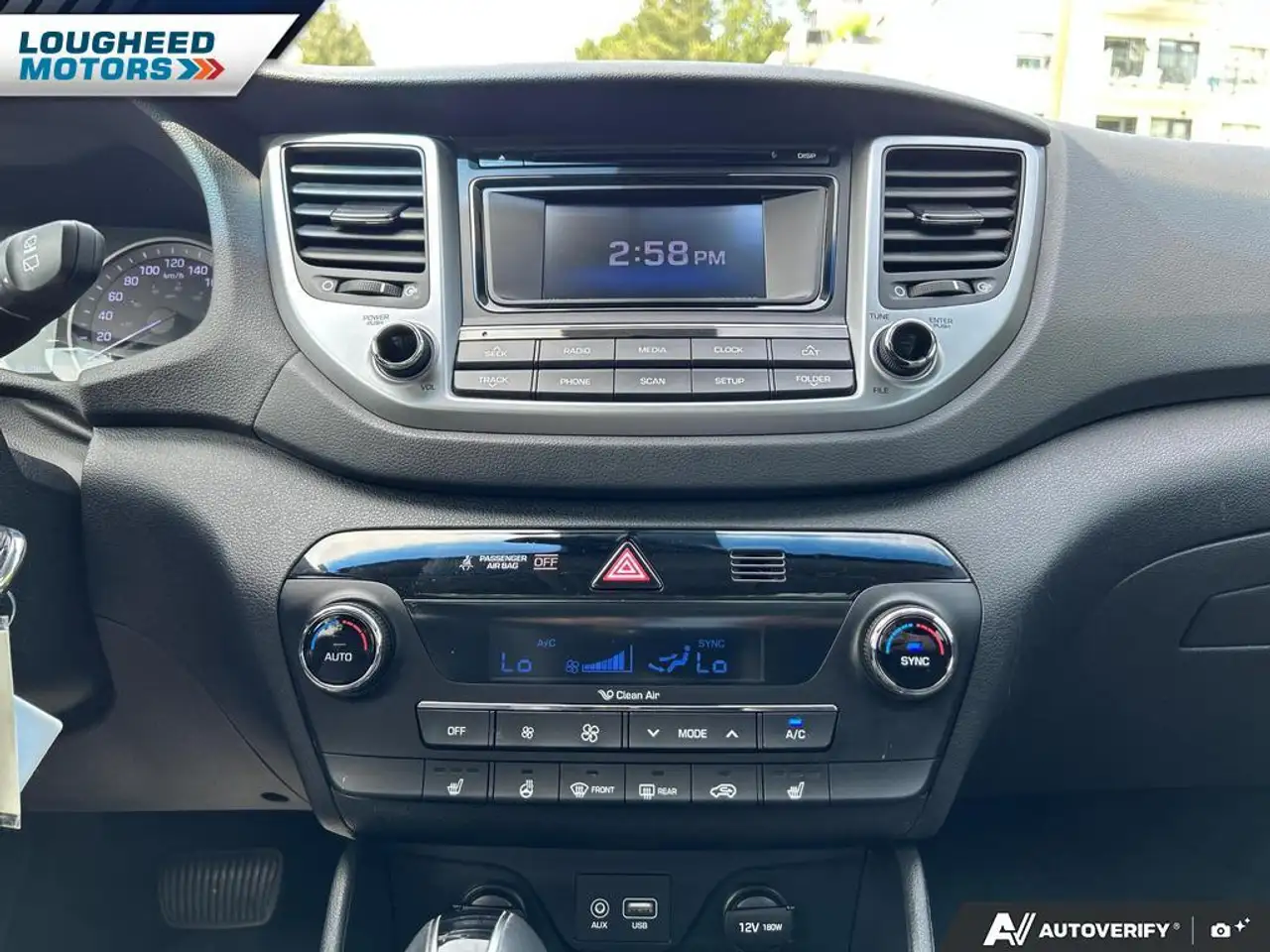 Hyundai TUCSON photo Hyundai TUCSON