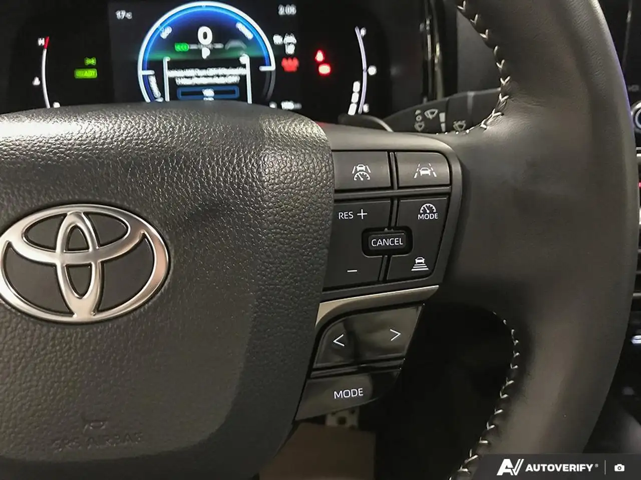 Toyota Camry снимка Toyota Camry