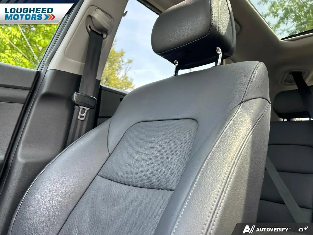 Hyundai TUCSON photo Hyundai TUCSON
