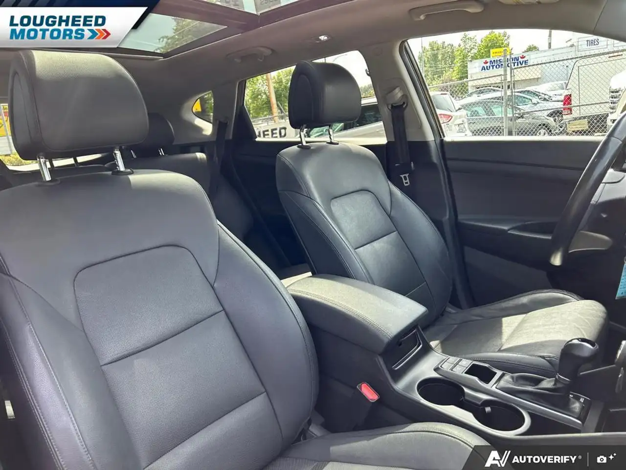 Hyundai TUCSON photo Hyundai TUCSON