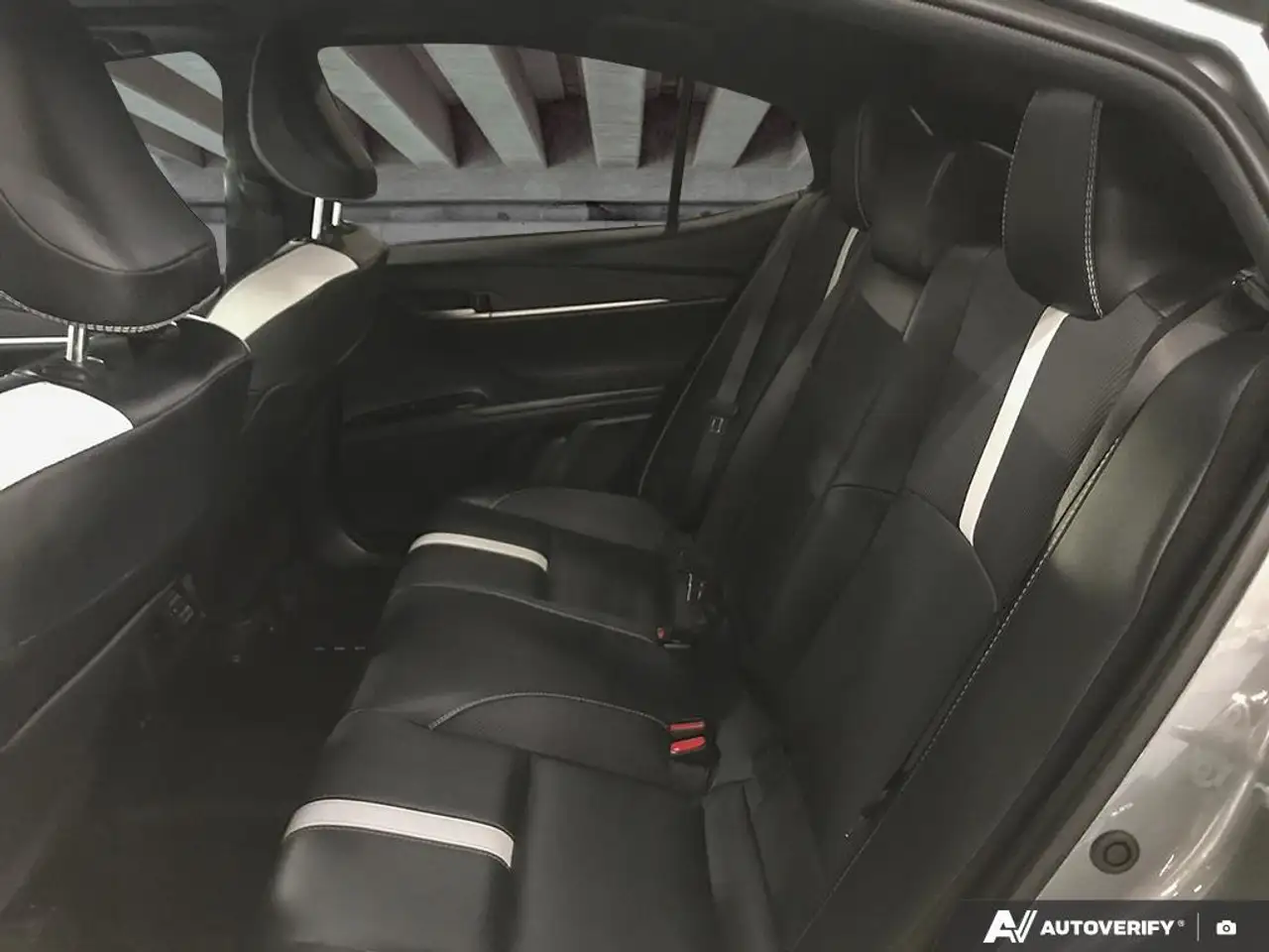 Toyota Camry снимка Toyota Camry