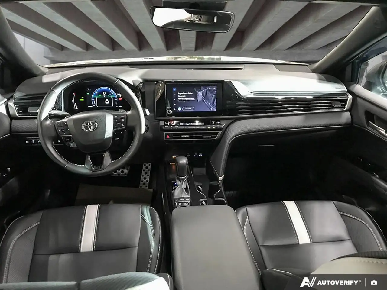 Toyota Camry снимка Toyota Camry