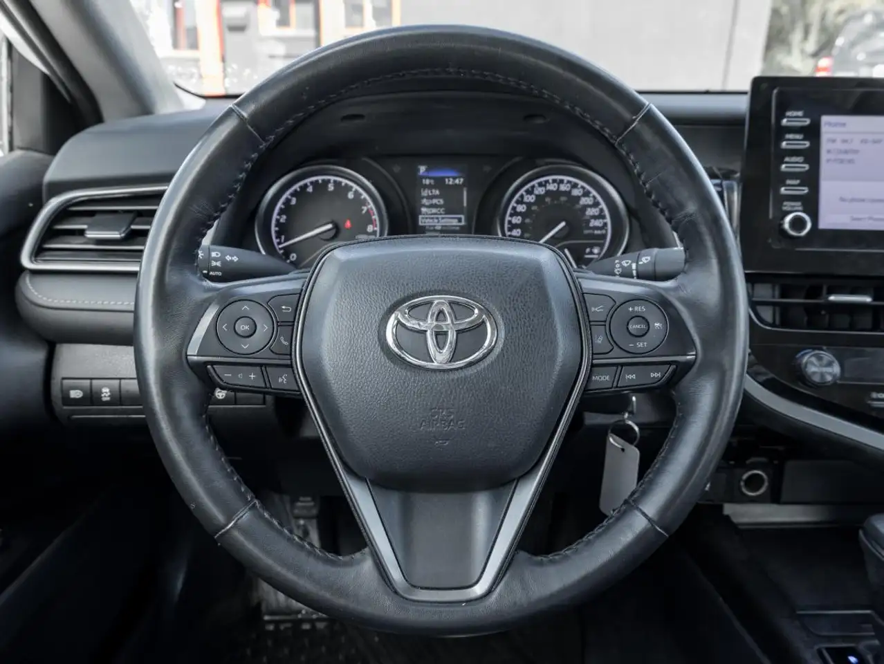 Toyota Camry снимка Toyota Camry