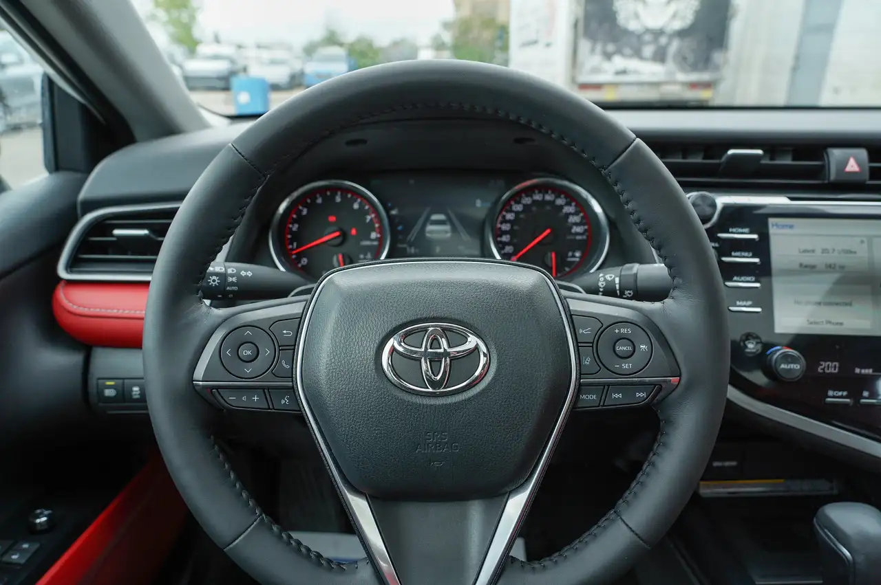 Toyota Camry photo Toyota Camry