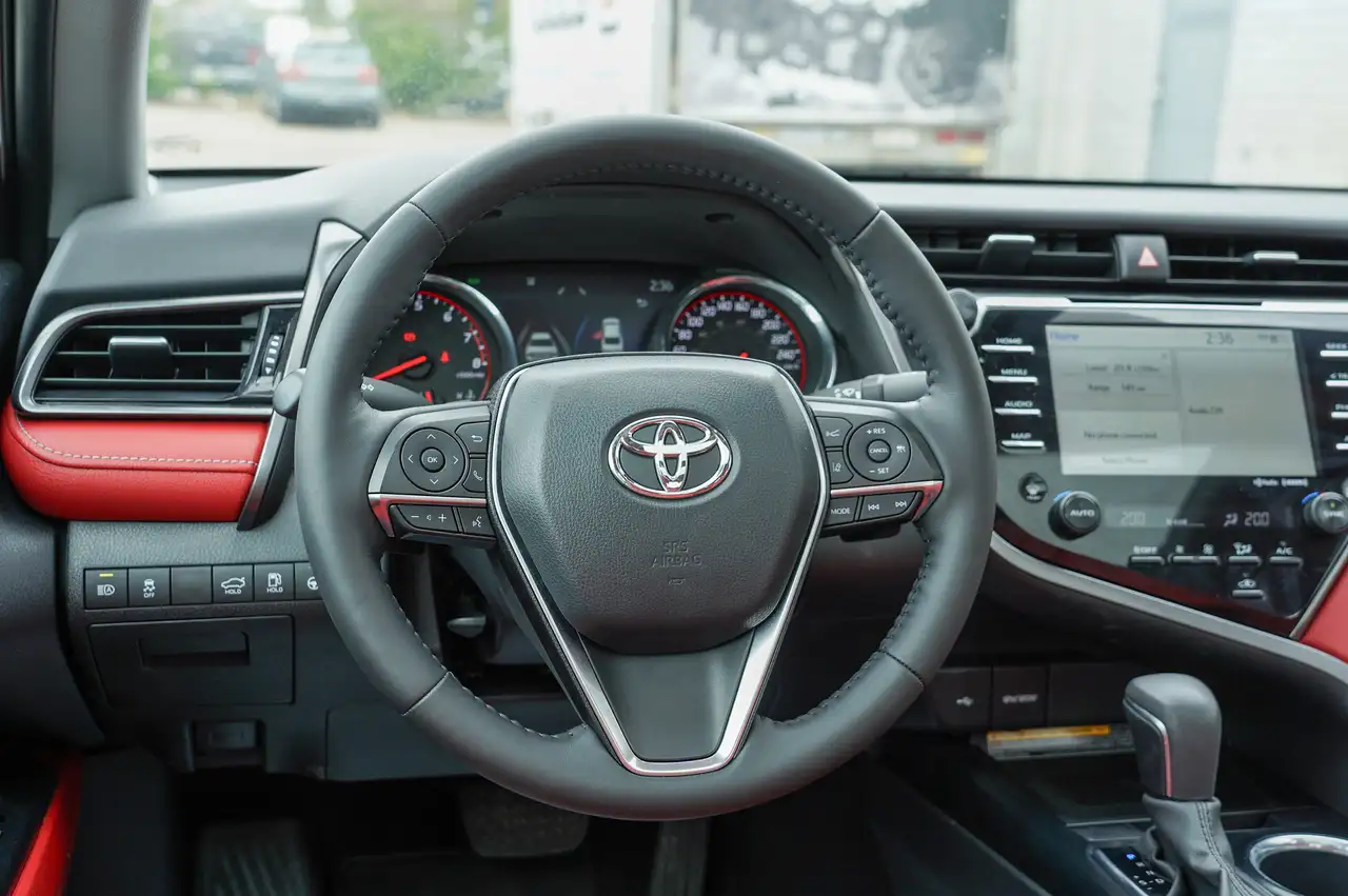 Toyota Camry photo Toyota Camry