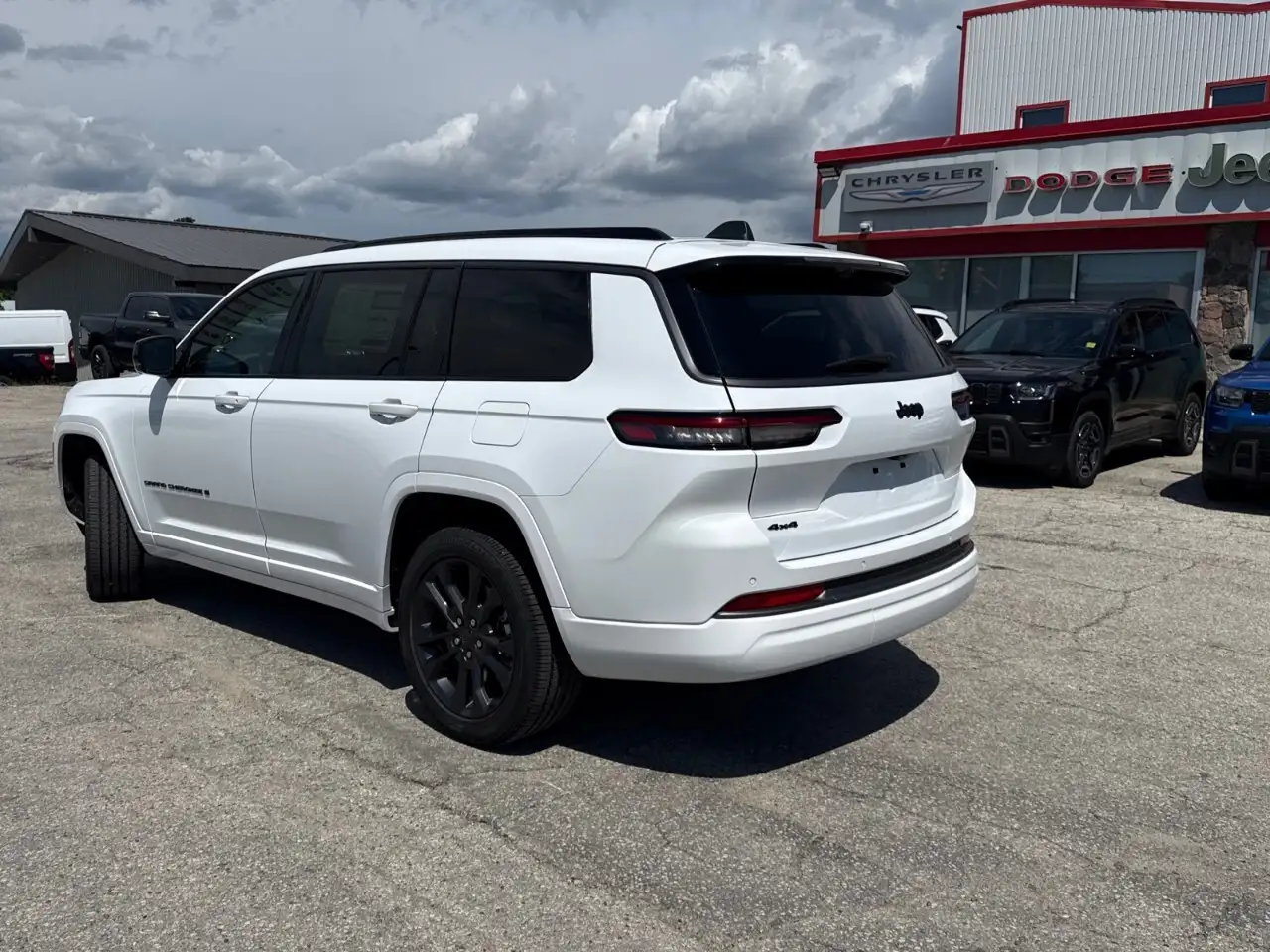 Jeep Grand Cherokee снимка Jeep Grand Cherokee