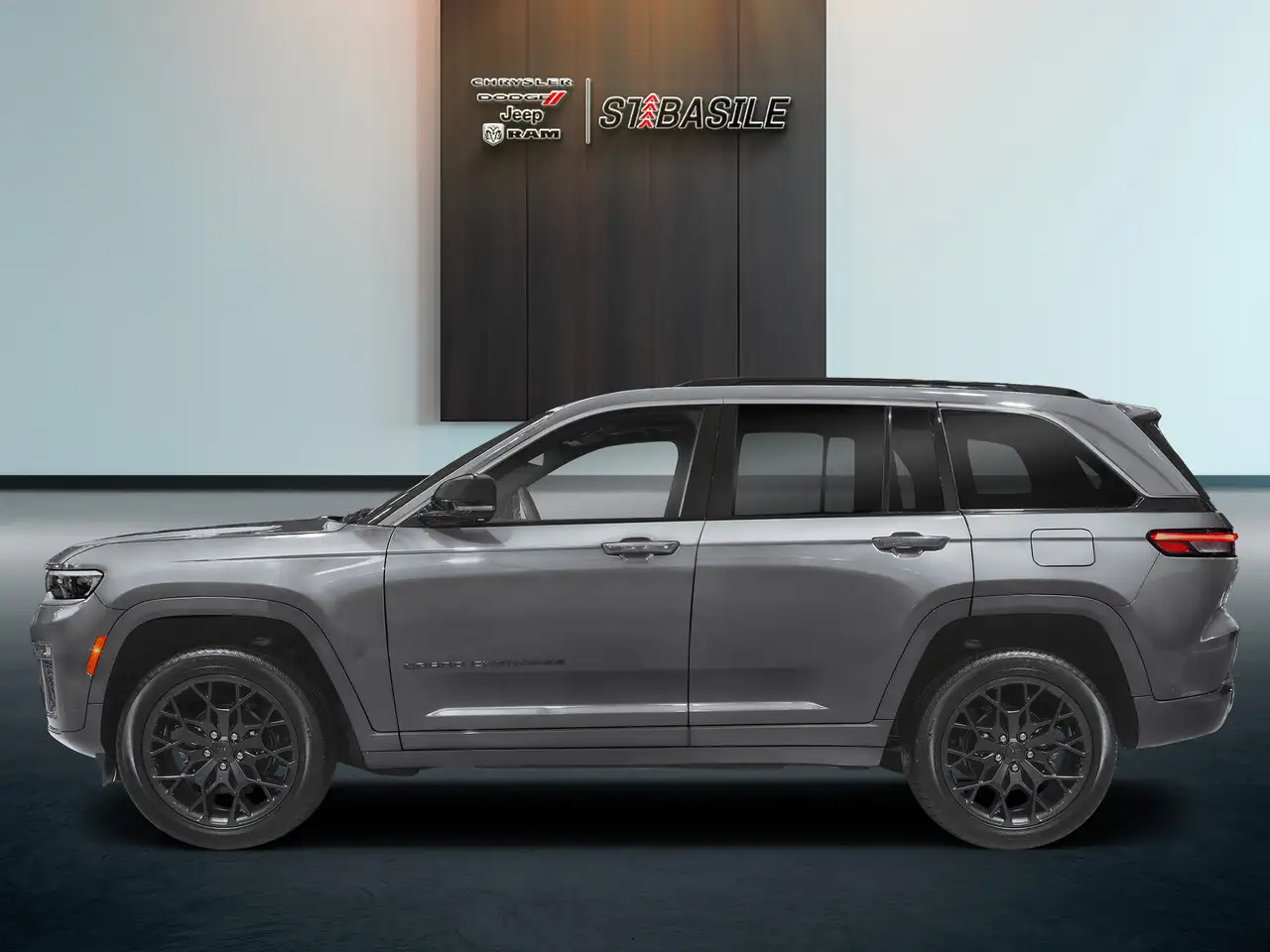 Jeep Grand Cherokee снимка Jeep Grand Cherokee