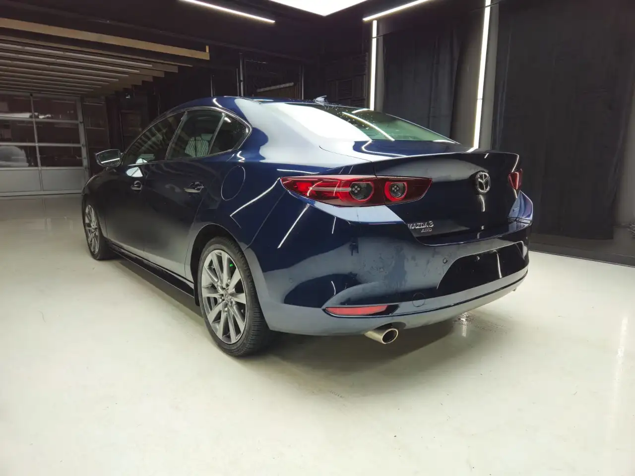 Mazda 3 снимка Mazda 3
