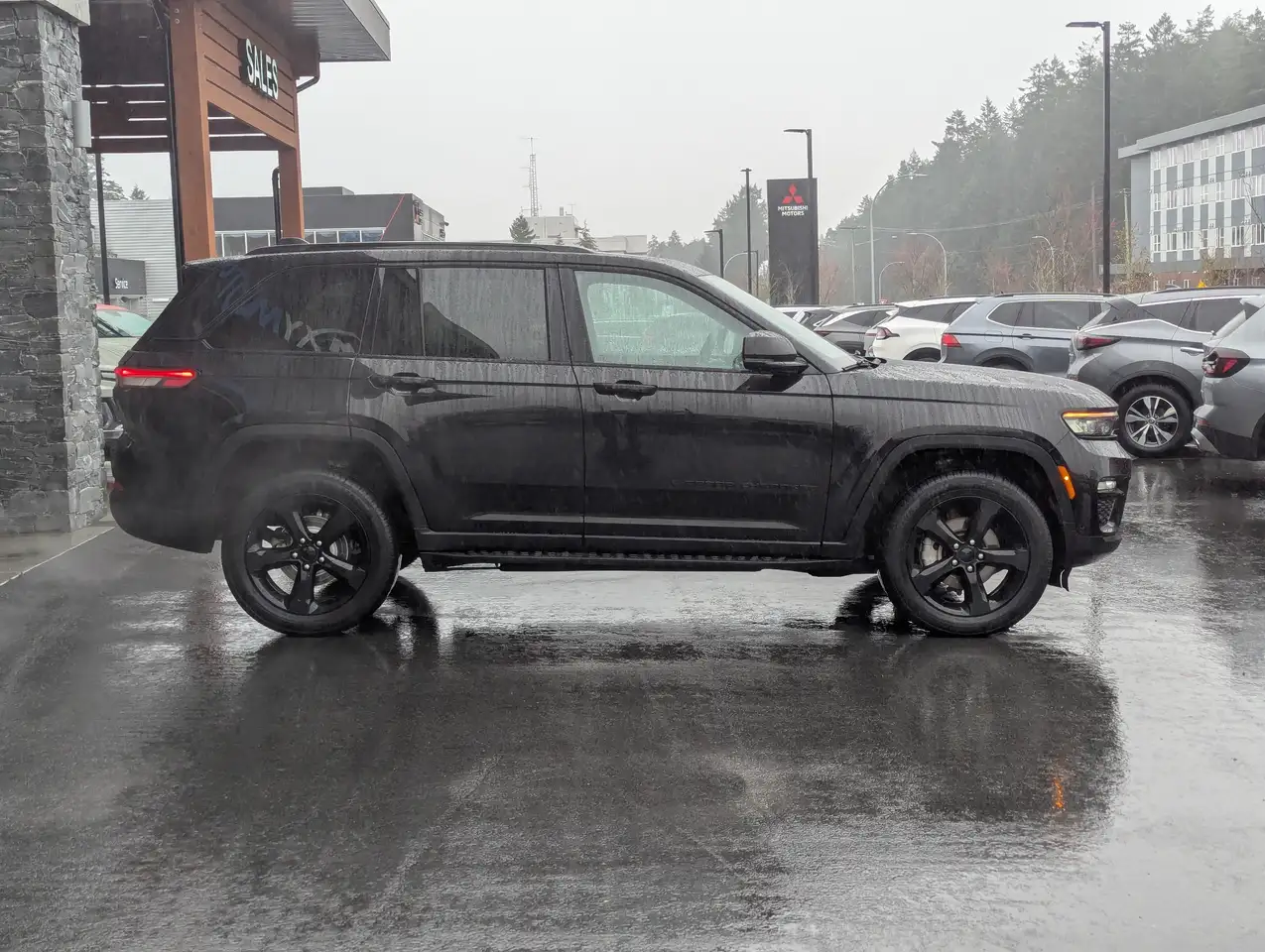 Jeep Grand Cherokee снимка Jeep Grand Cherokee