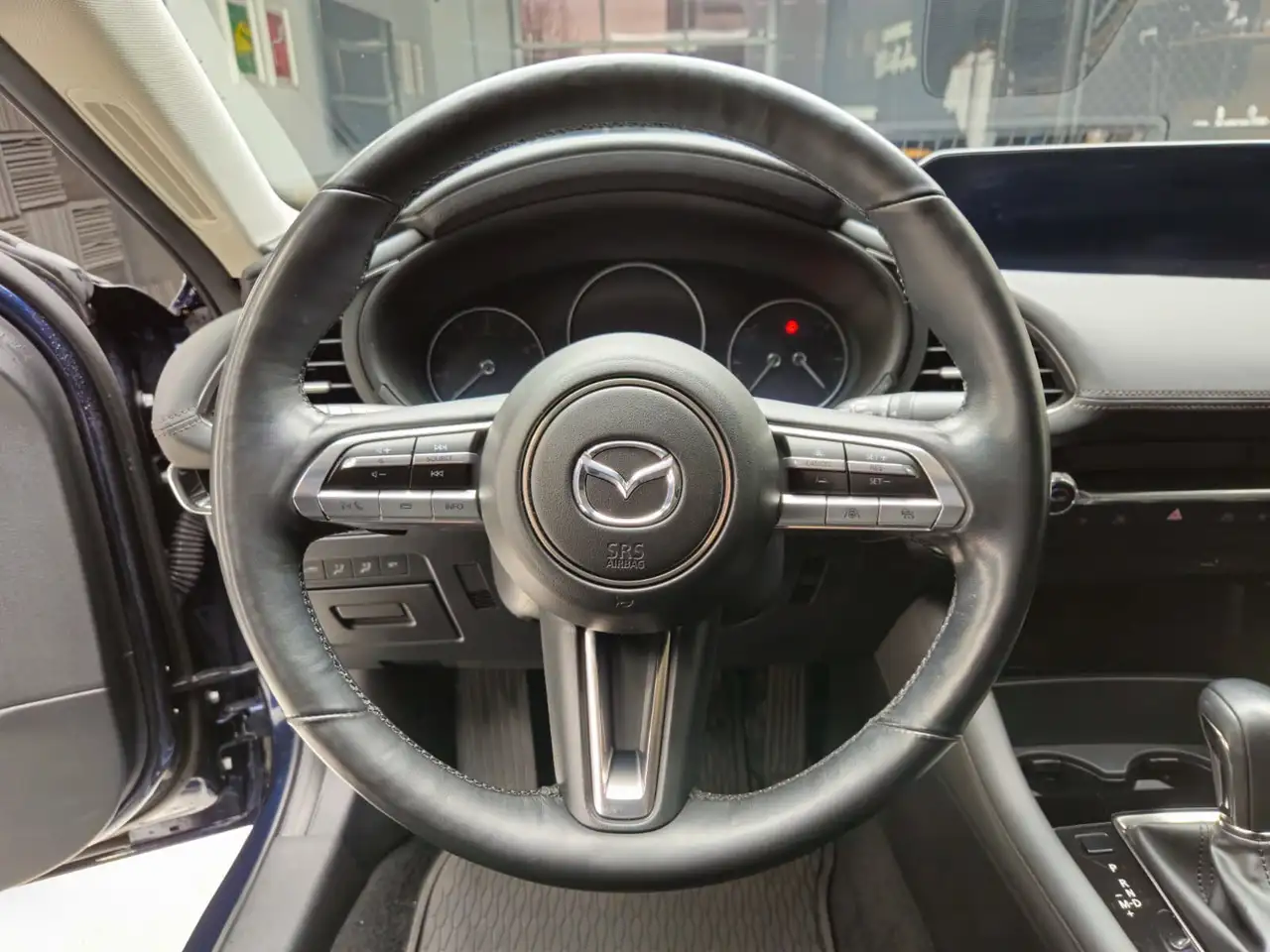 Mazda 3 снимка Mazda 3
