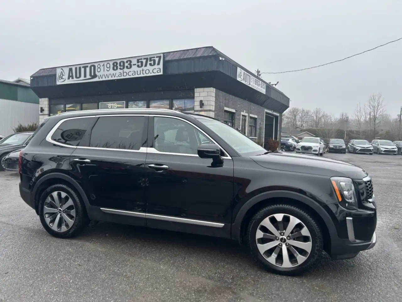 Kia Telluride снимка Kia Telluride