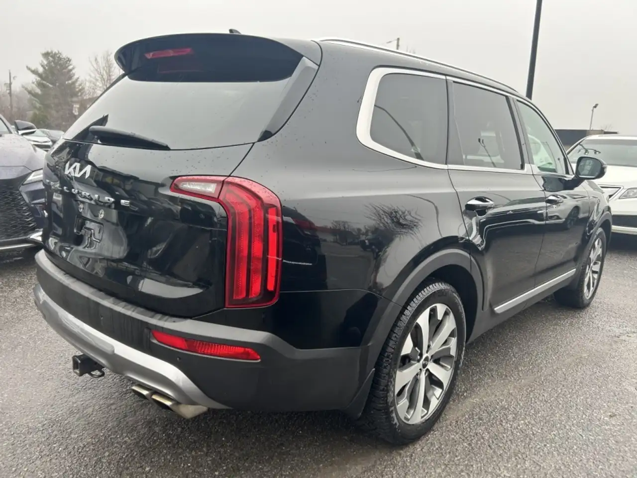Kia Telluride снимка Kia Telluride
