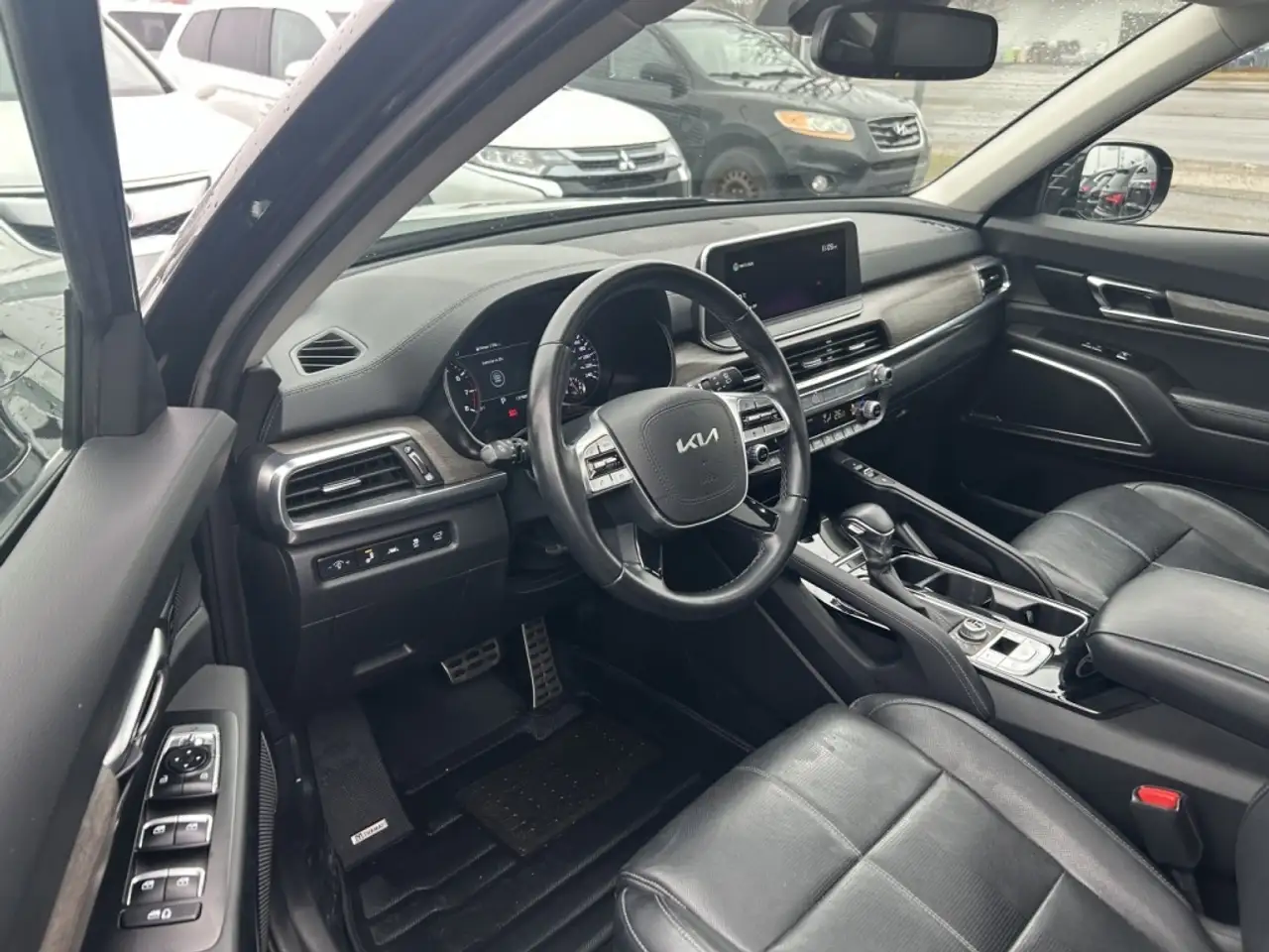 Kia Telluride снимка Kia Telluride