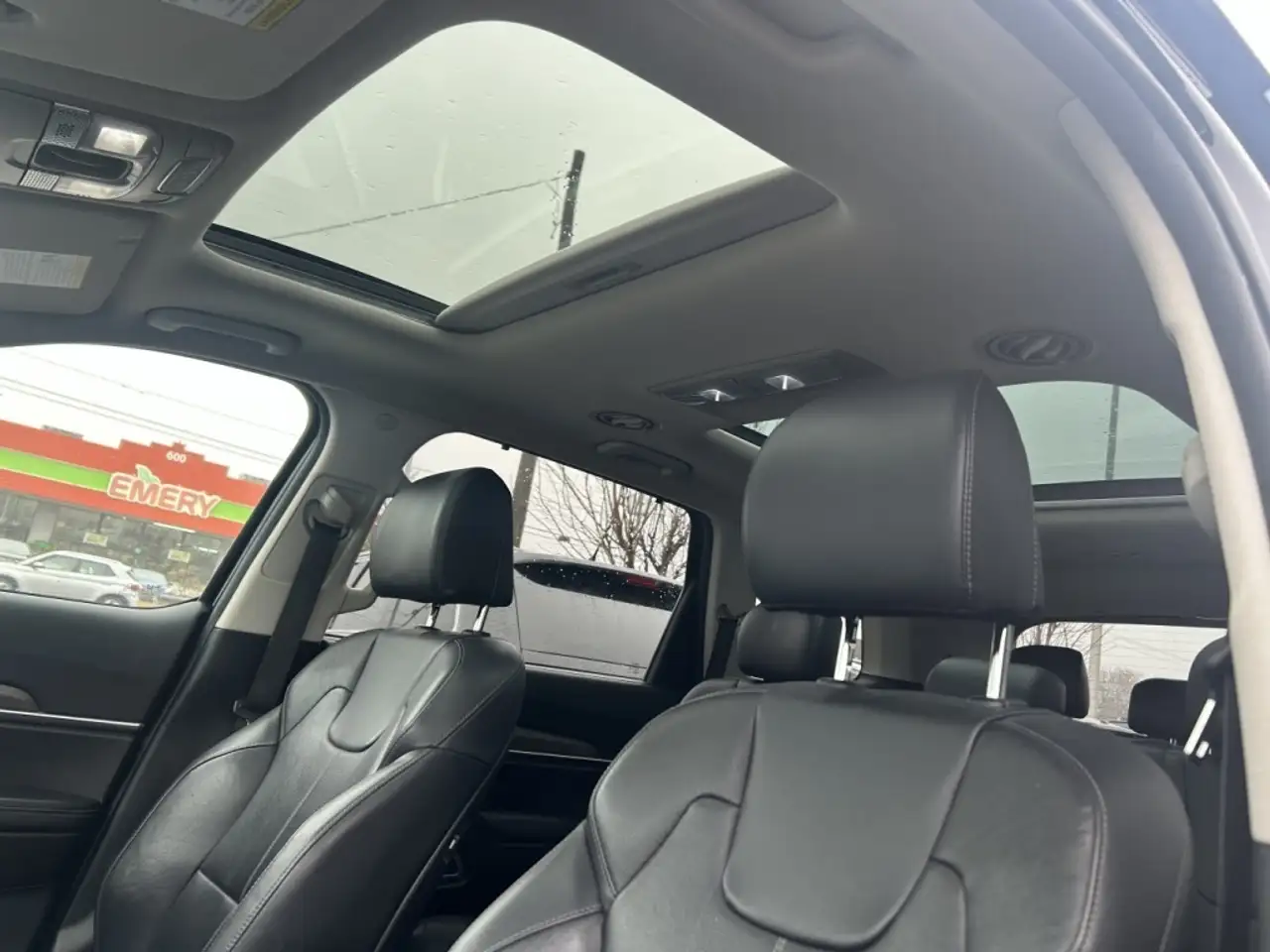 Kia Telluride снимка Kia Telluride