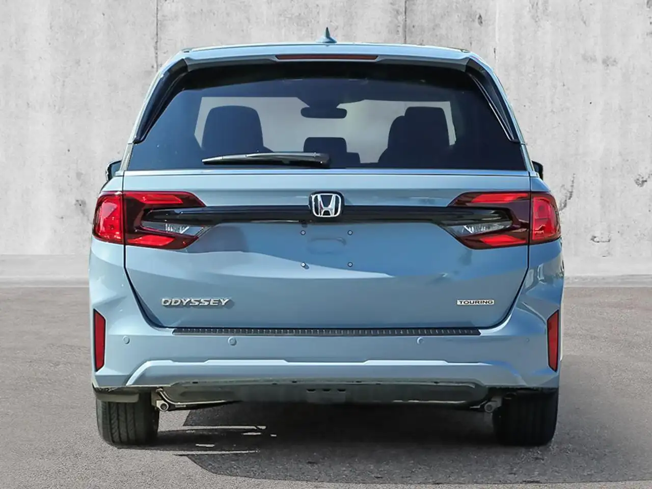 Honda Odyssey снимка Honda Odyssey