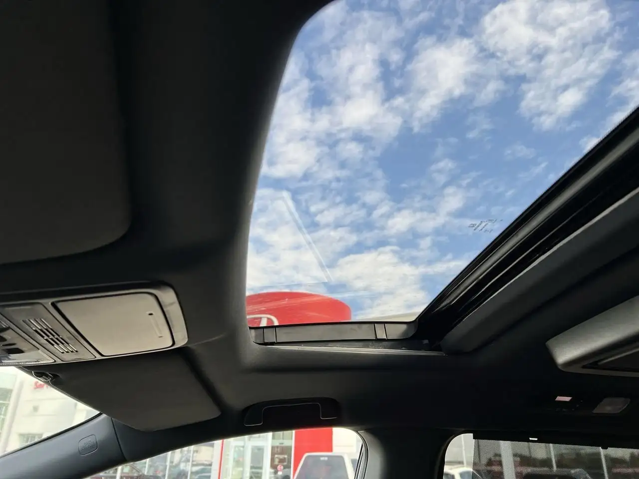 Honda Odyssey снимка Honda Odyssey