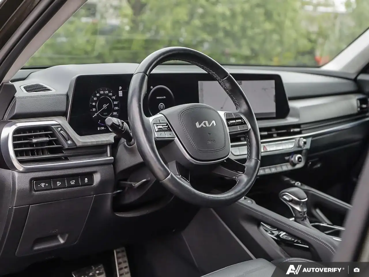 Kia Telluride снимка Kia Telluride