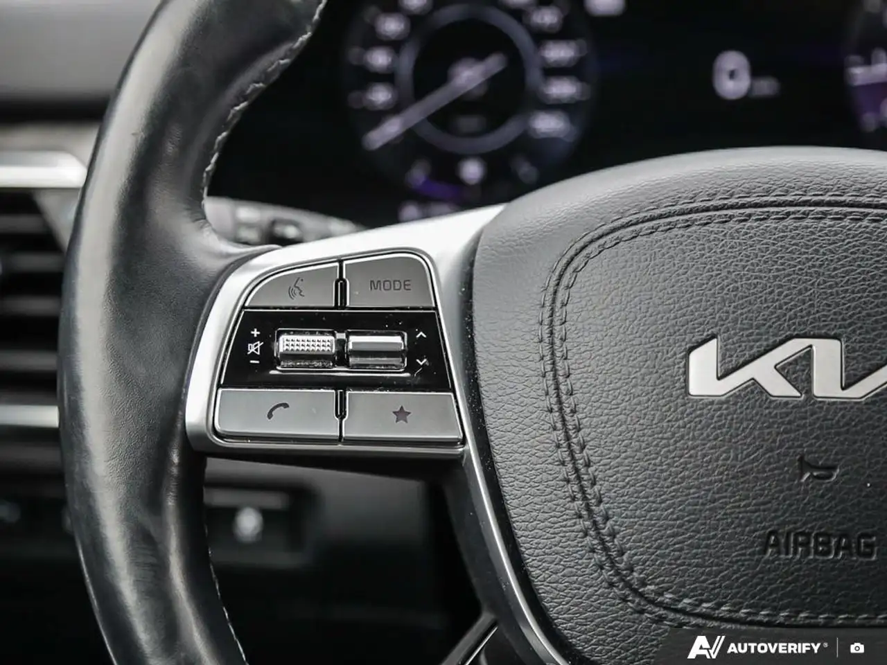 Kia Telluride снимка Kia Telluride