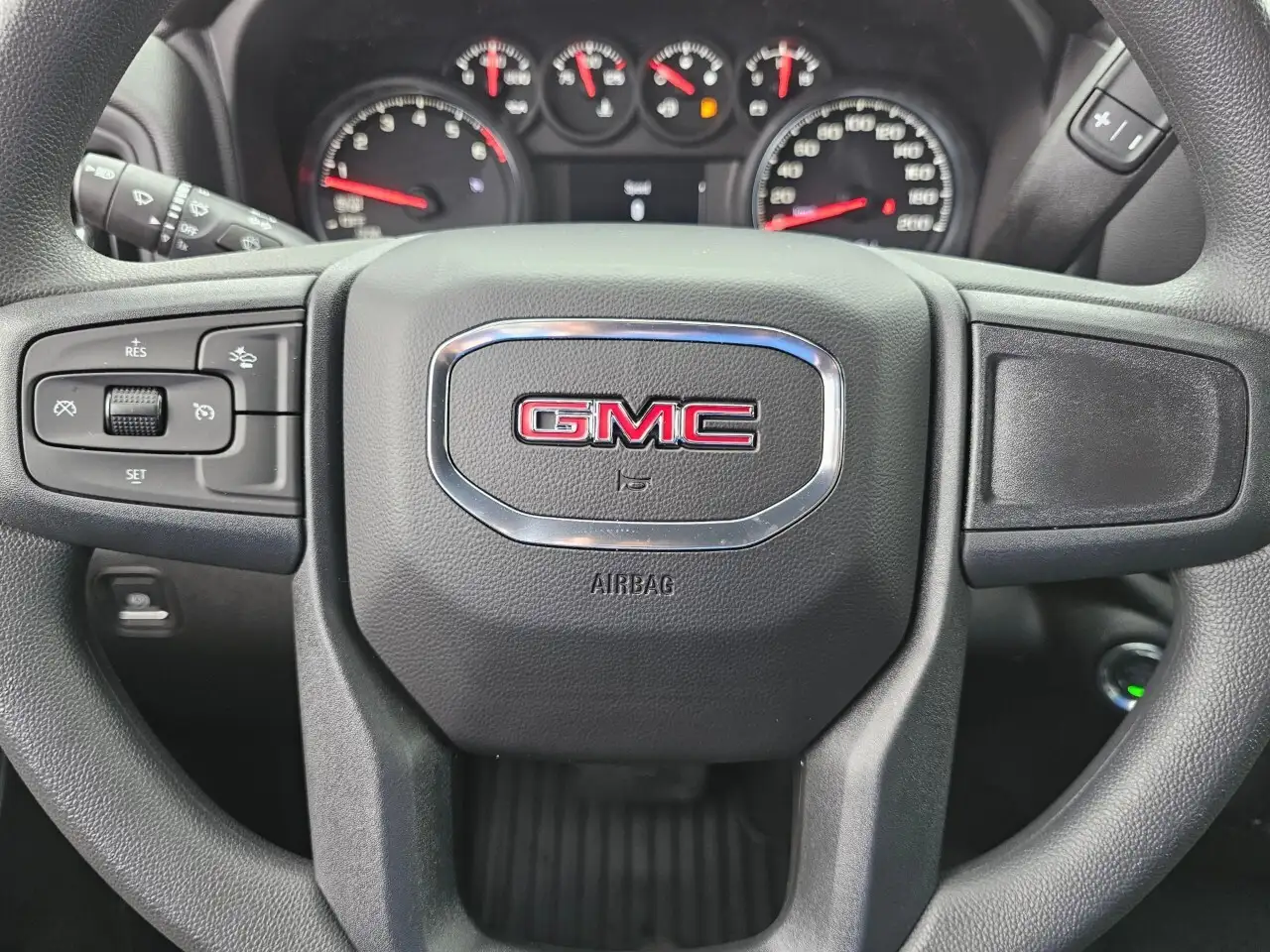 GMC Sierra 1500 fotografie GMC Sierra 1500