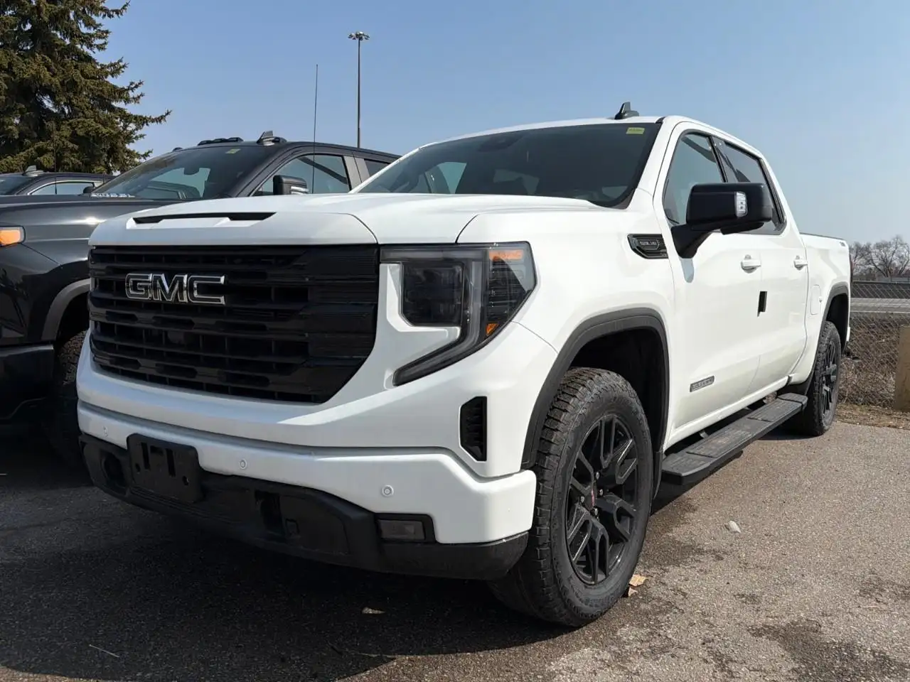 GMC Sierra 1500 снимка GMC Sierra 1500
