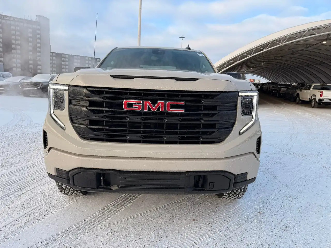 GMC Sierra 1500 снимка GMC Sierra 1500