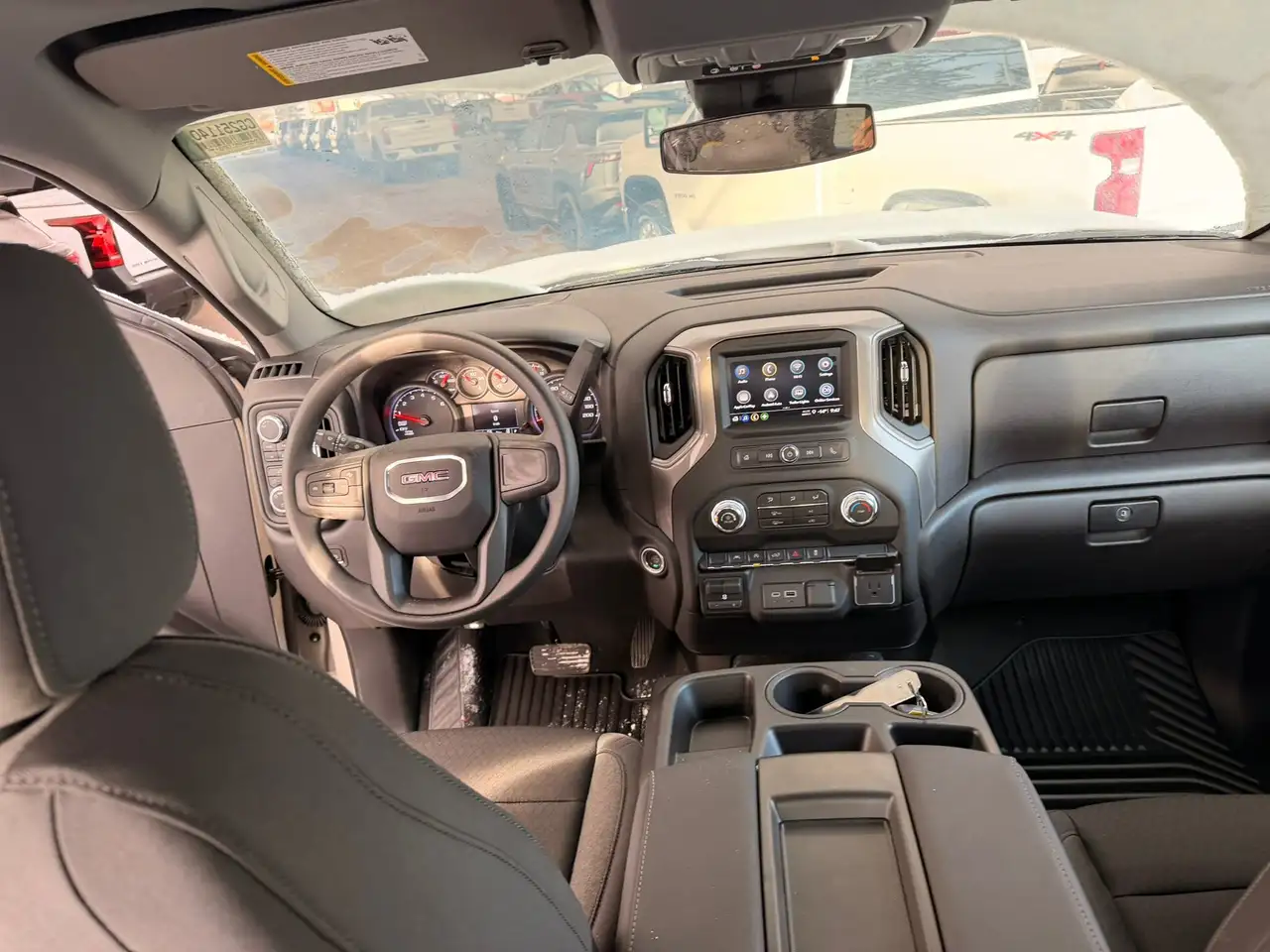GMC Sierra 1500 снимка GMC Sierra 1500