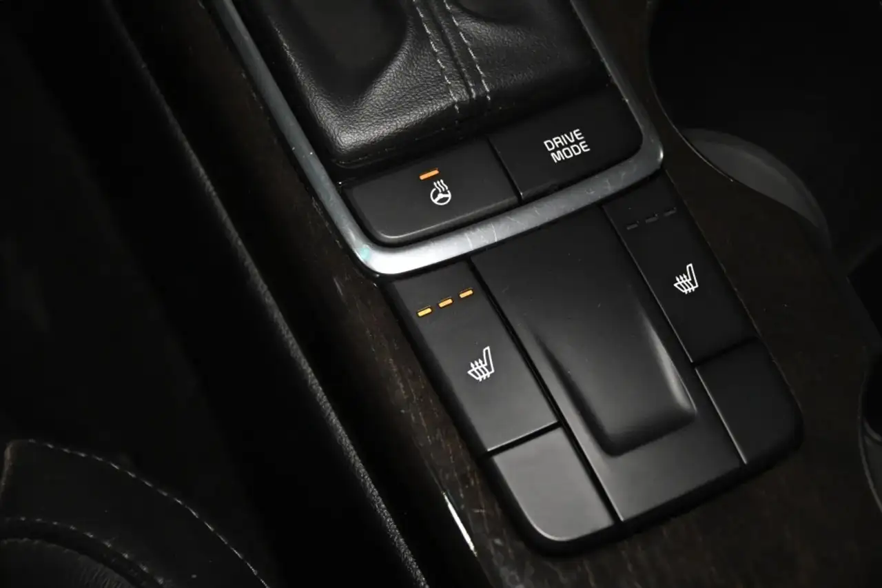 Kia Optima снимка Kia Optima