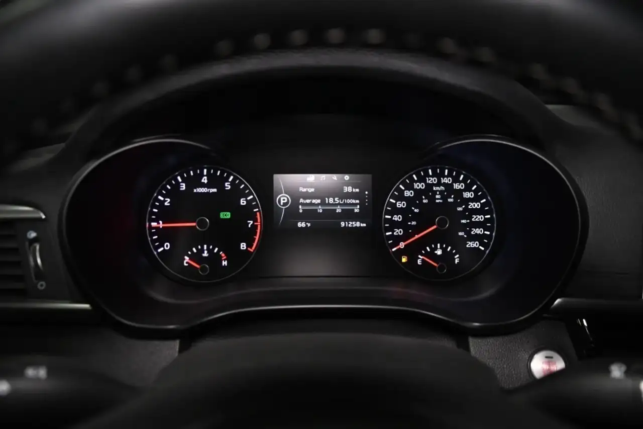 Kia Optima снимка Kia Optima