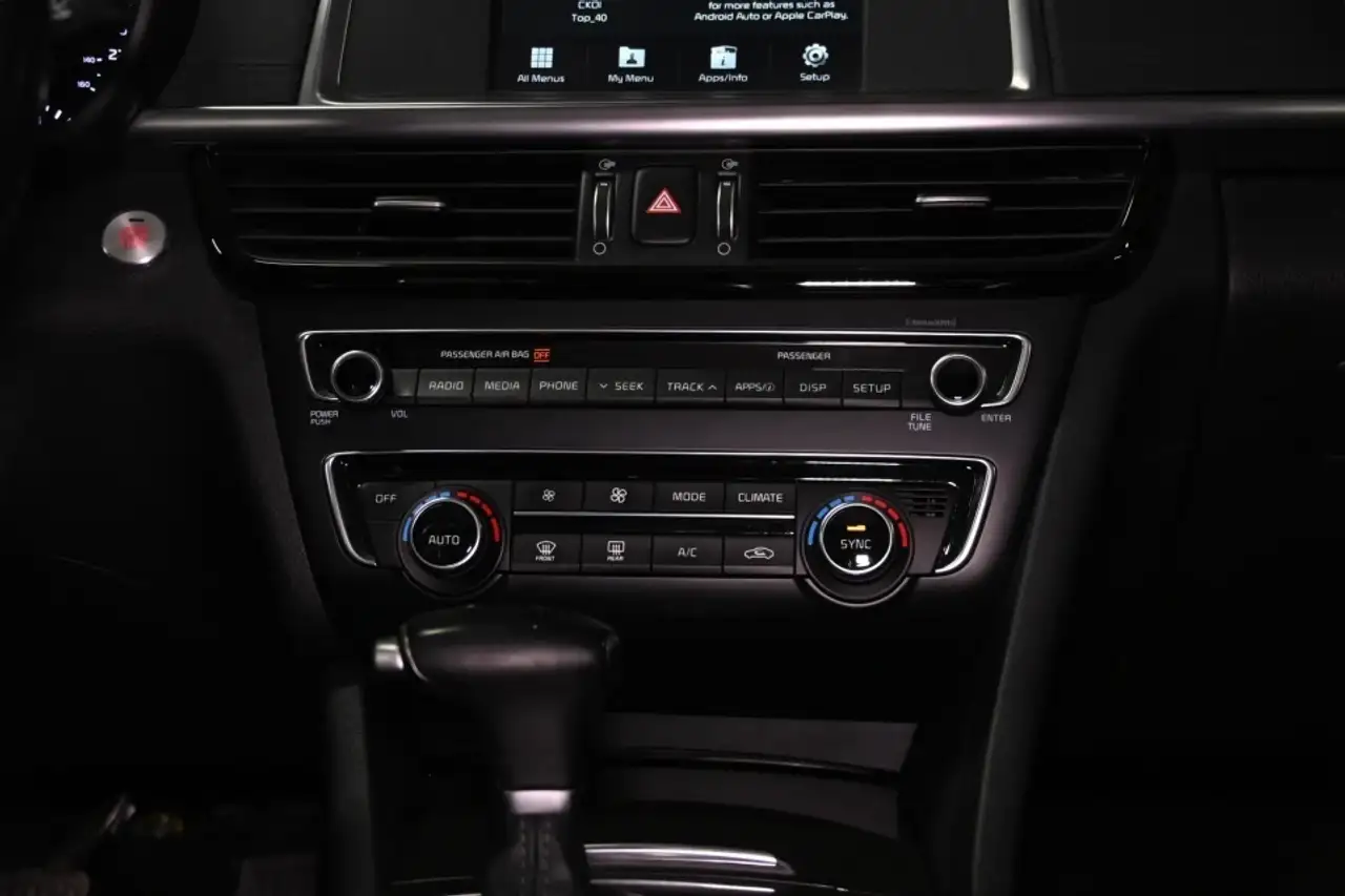 Kia Optima снимка Kia Optima