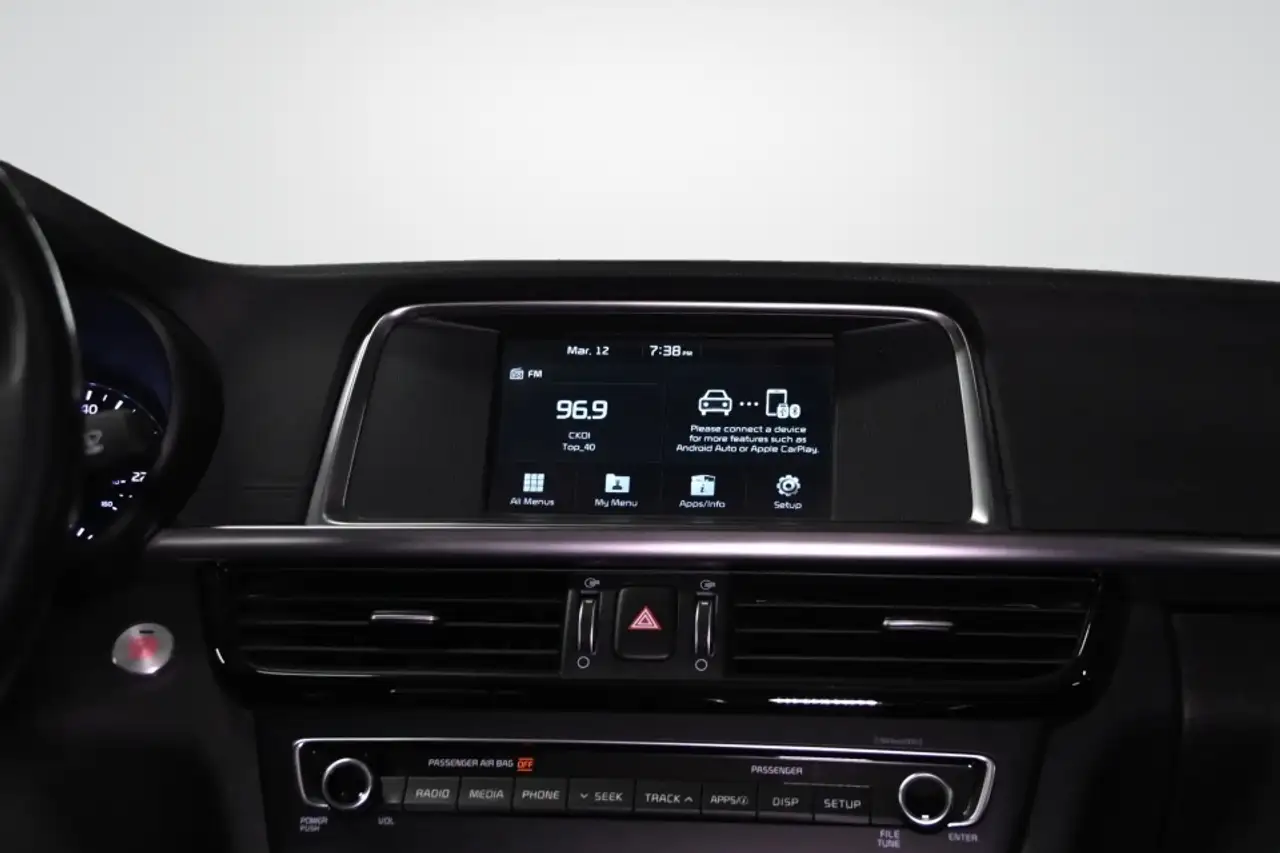 Kia Optima снимка Kia Optima