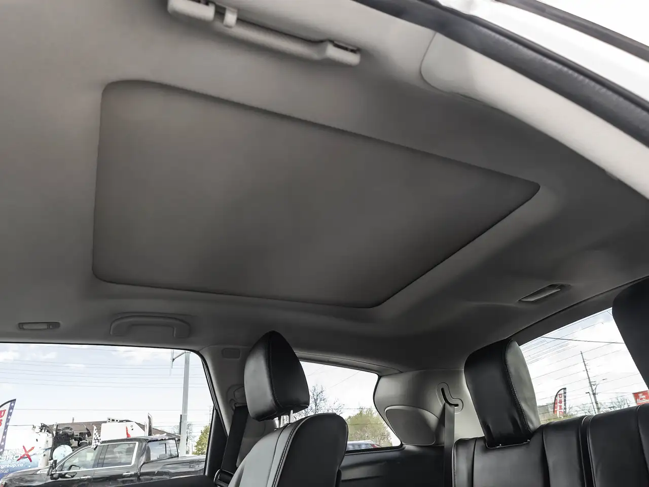 Infiniti QX60 снимка Infiniti QX60