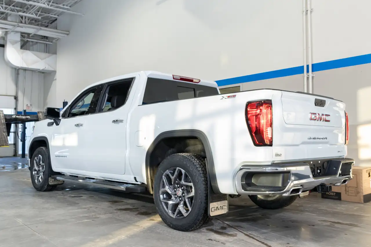 GMC Sierra 1500 снимка GMC Sierra 1500