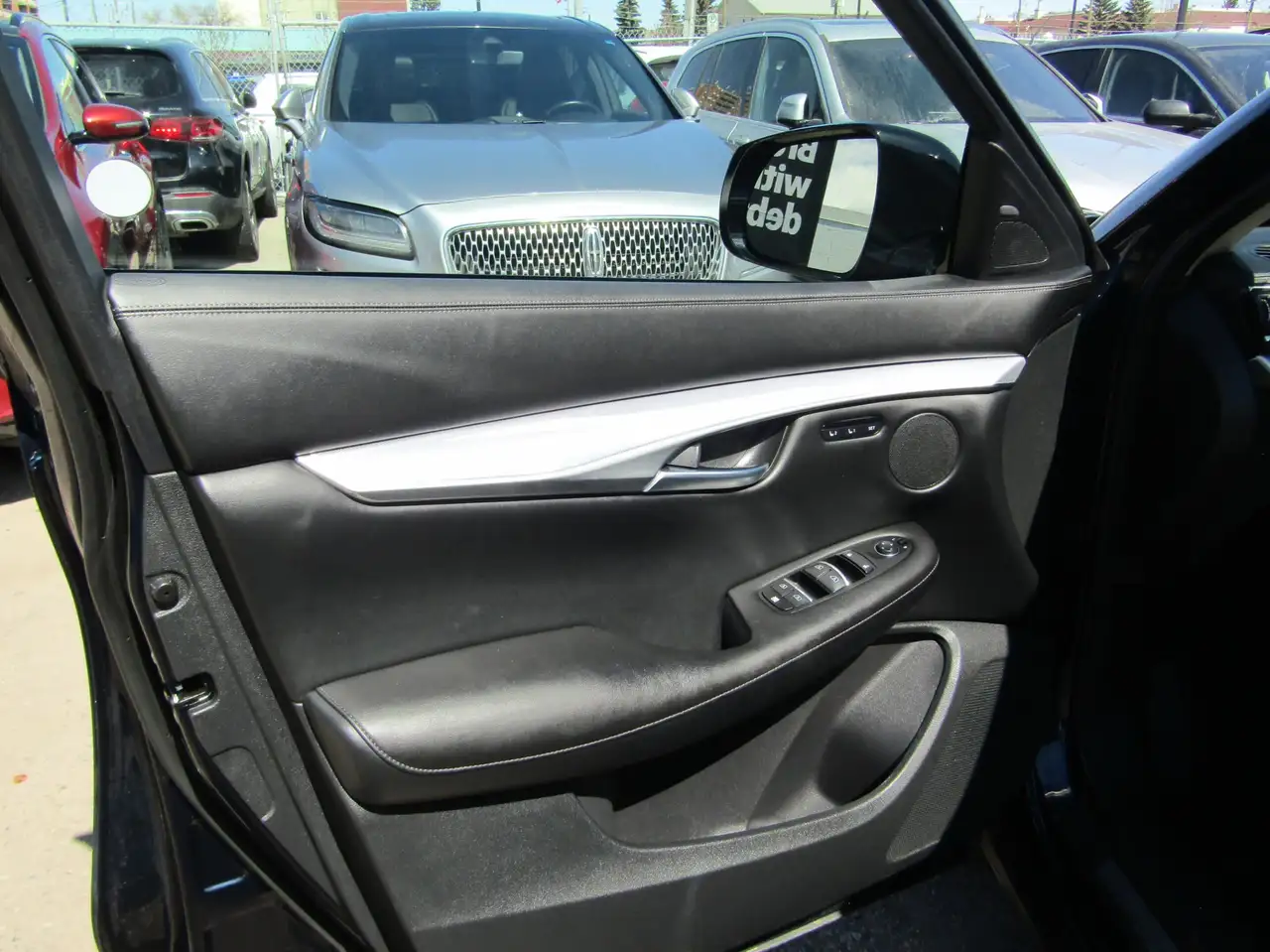 Infiniti QX50 снимка Infiniti QX50