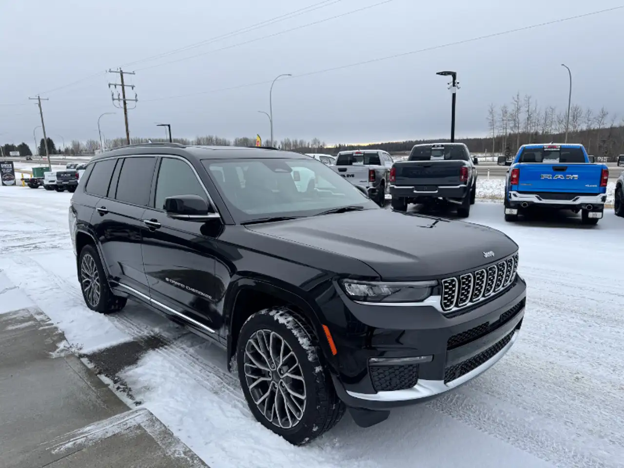 Jeep Grand Cherokee снимка Jeep Grand Cherokee