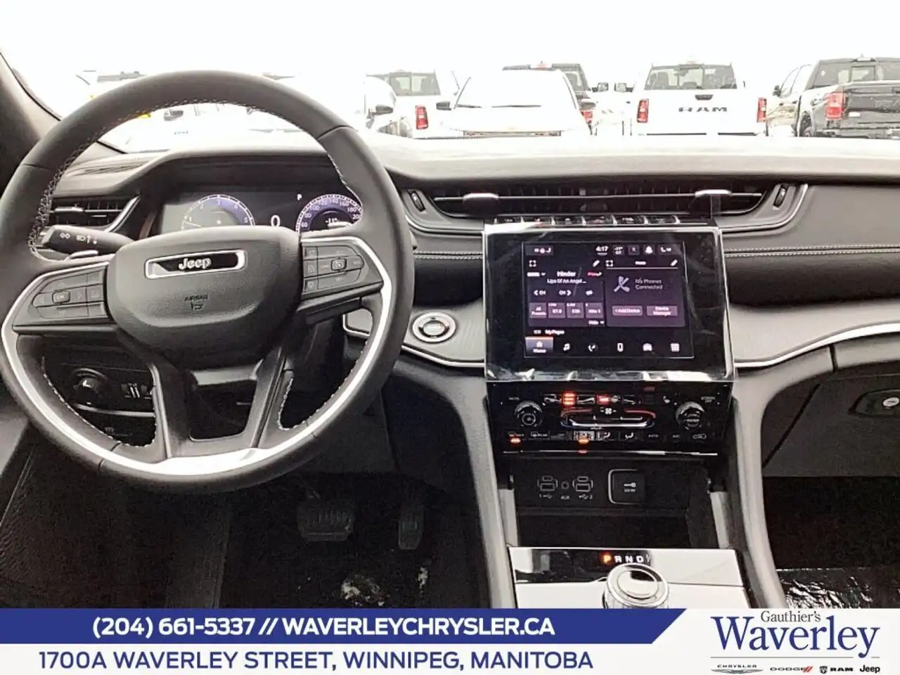Jeep Grand Cherokee снимка Jeep Grand Cherokee
